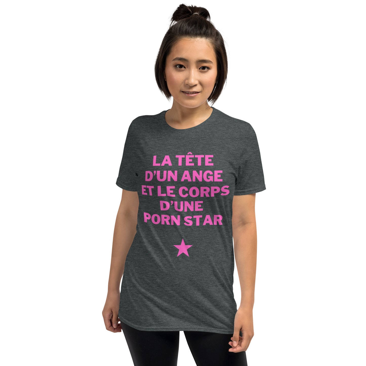 T-shirt Unisexe à Manches Courtes " la tête d'un ange et le corps d'une porn star "